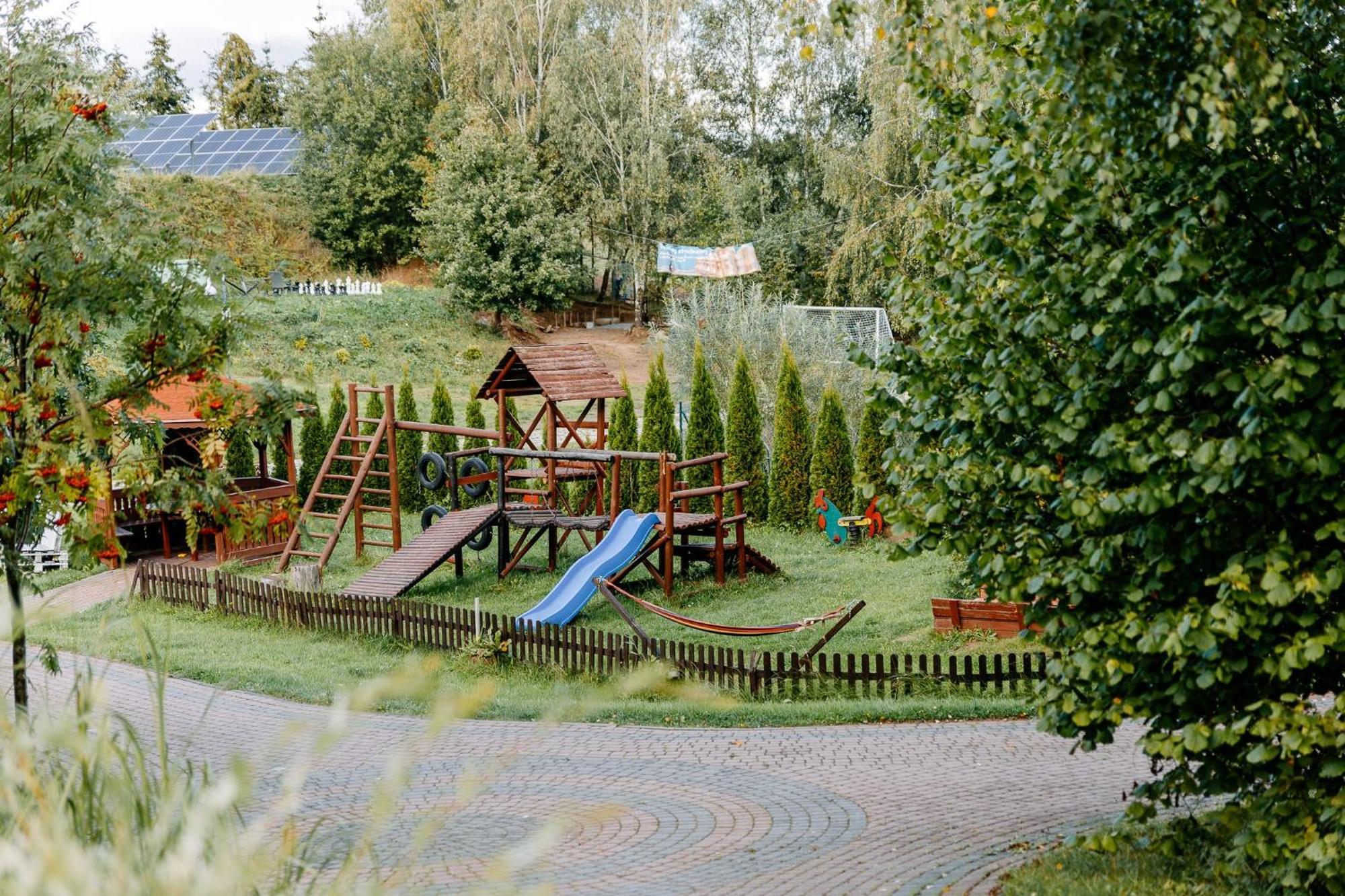 Resort Holiday Natural - Gosciniec Zacisze Chmielno Exterior photo