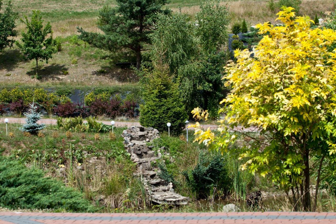 Resort Holiday Natural - Gosciniec Zacisze Chmielno Exterior photo
